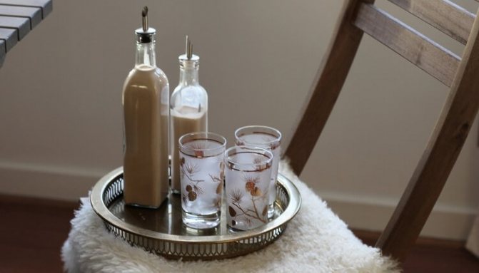 This simple recipe will help you make delicious milk liqueur at home.
