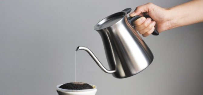 photo of a pour over kettle