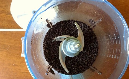 photo of coffee ground in a blender