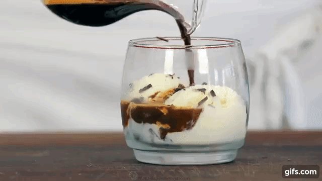 Coffee Affogato: history of appearance, features of selection of components and recipes