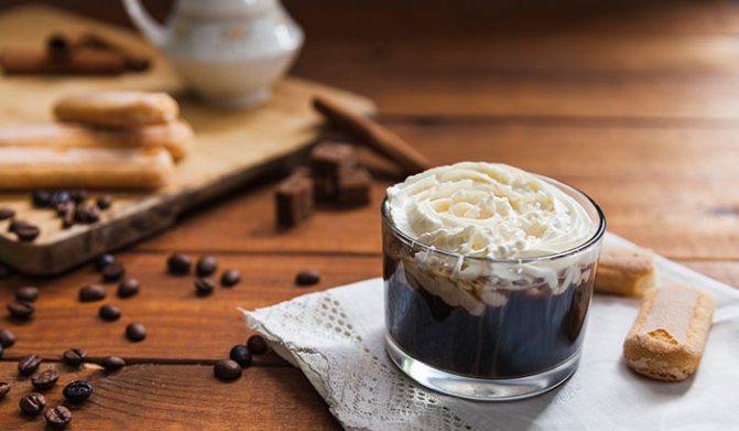 Coffee with cream: benefits and harms