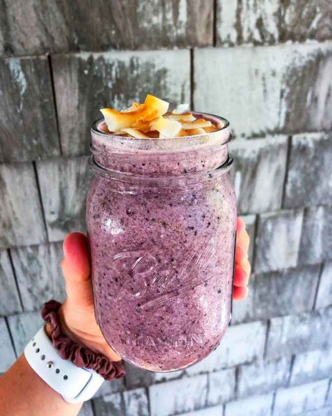 coconut smoothie with berries