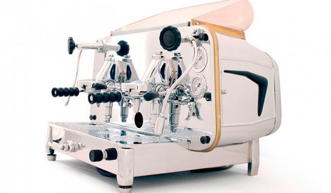 In 1961, Faema released a coffee machine